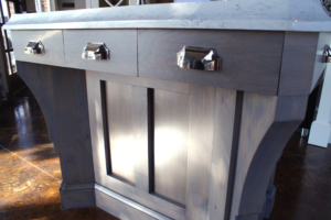 custom grey alder island